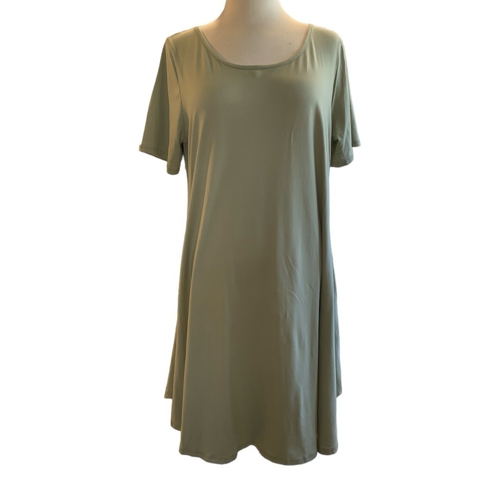 Andree By Unit dress fit and flare style below the knee length pockets Sz large